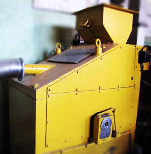 Сухой магнитный сепаратор ПБСЦ-80/50 с напряженностью магнитного поля 0,15 А/м